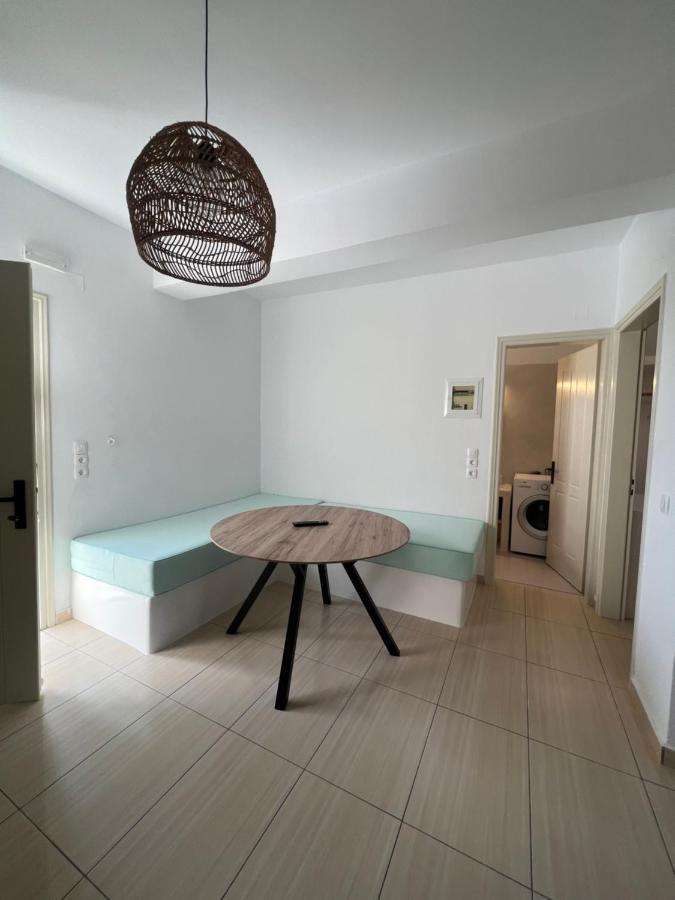 Blackrock Suites Karterados  Exterior foto